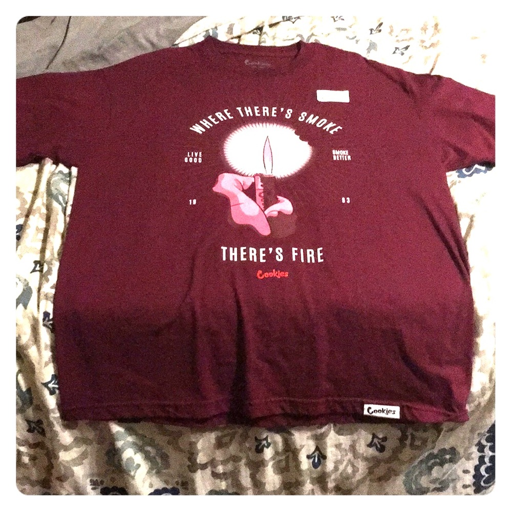 Maroon XL shirt